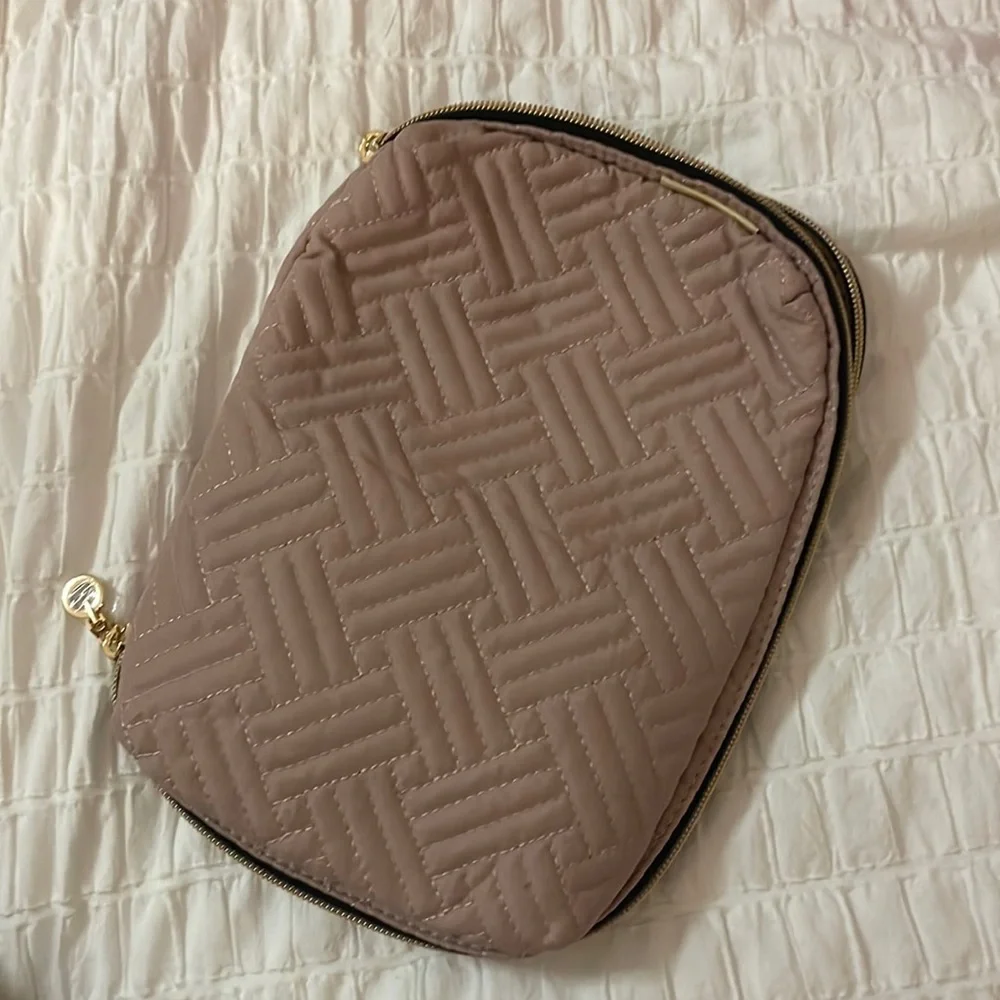 Charger organizer bag